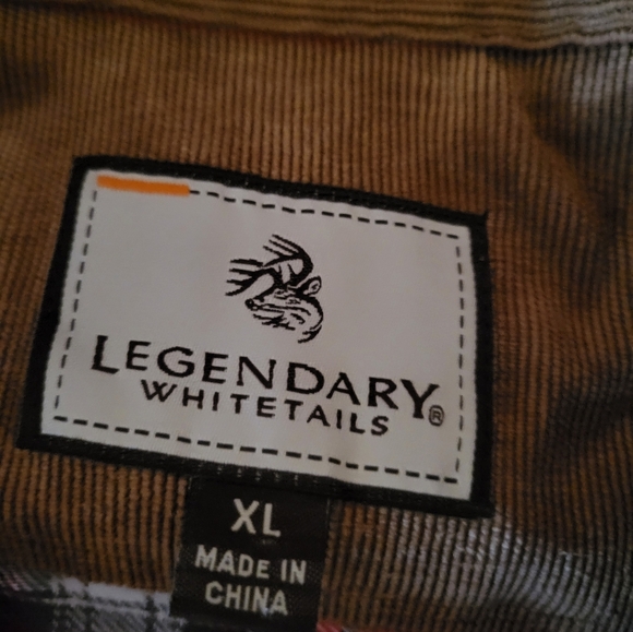 Legendary Whitetails Size Medium - Picture 4 of 5